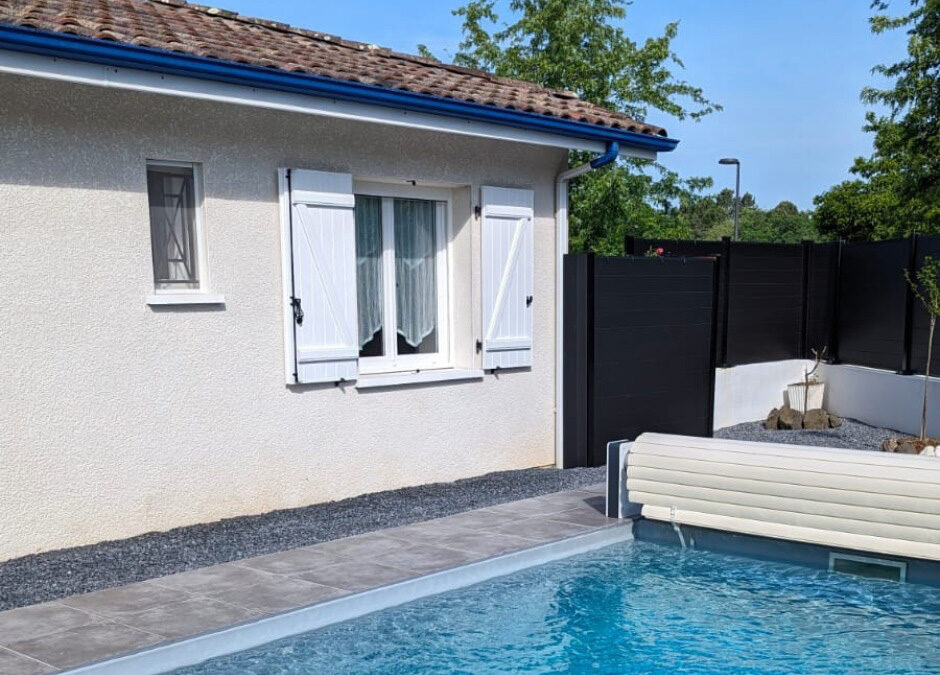 Pose de moustiquaires dans les Landes