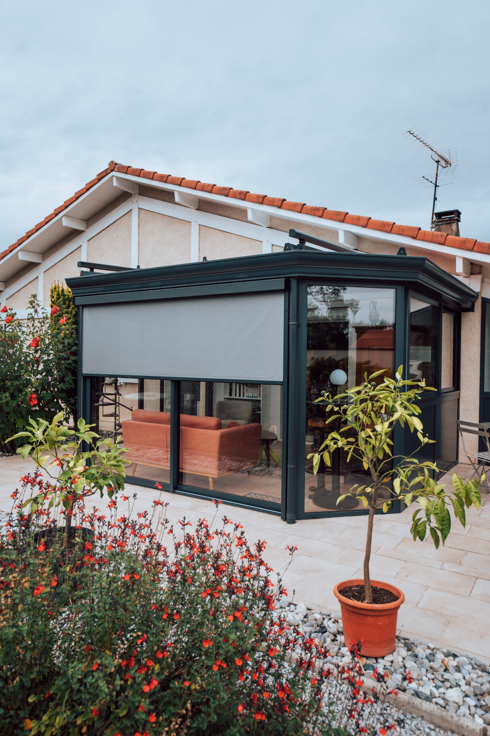 Création d’un salon lumineux et confortable