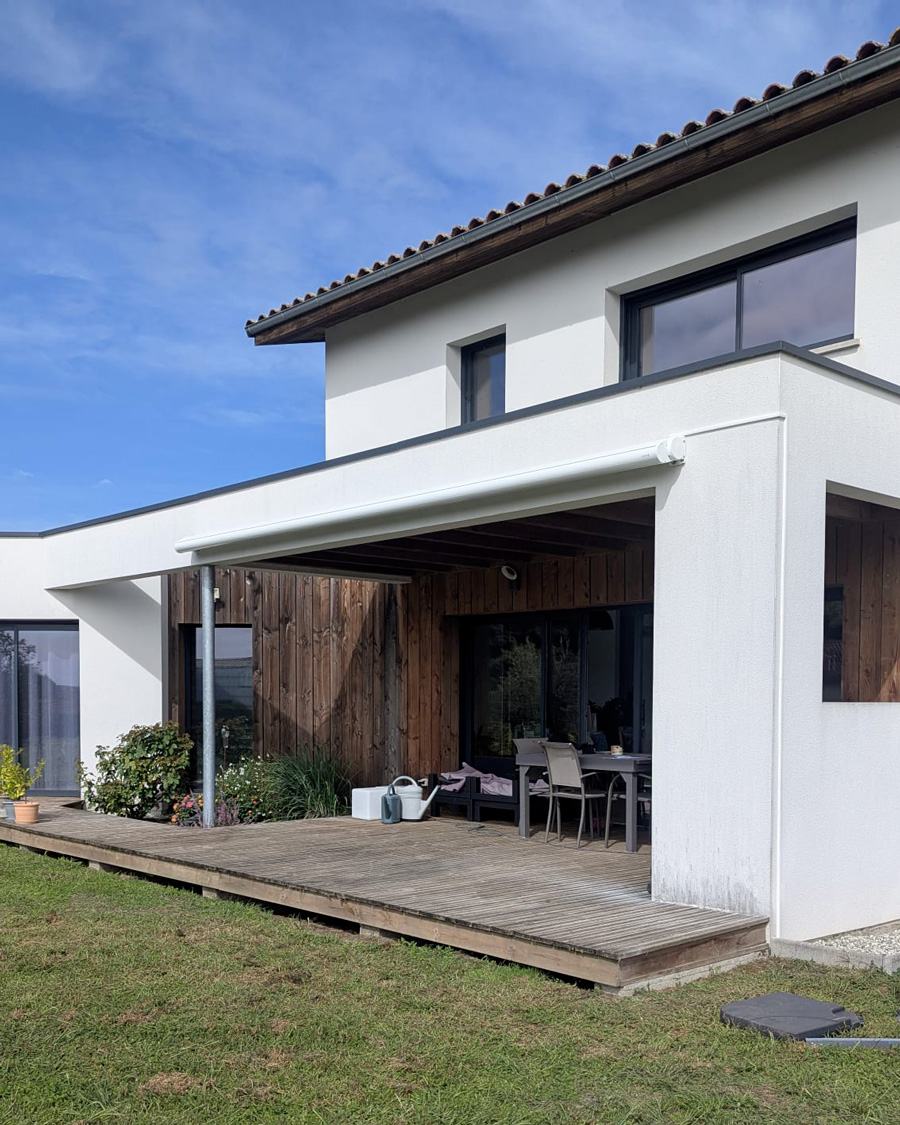 Store banne coffre à Pontonx-sur-l’Adour