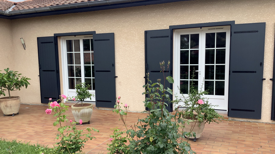 Volets battants aluminium et menuiseries PVC à Dax