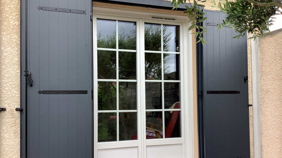 Volets battants aluminium et menuiseries PVC à Dax